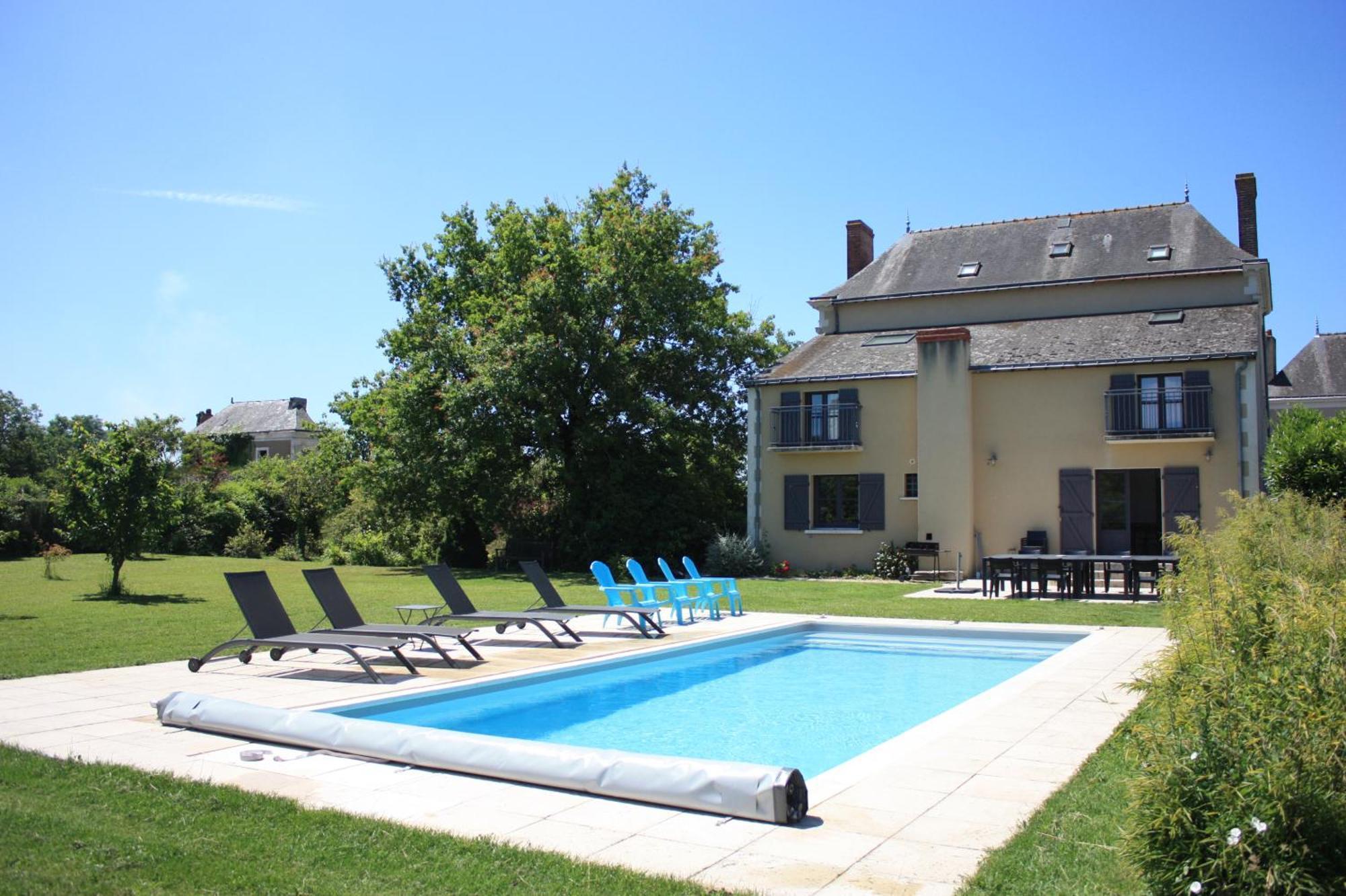 Villa Le Printemps, Maison 15 Pers Avec Piscine Cheviré-le-Rouge エクステリア 写真